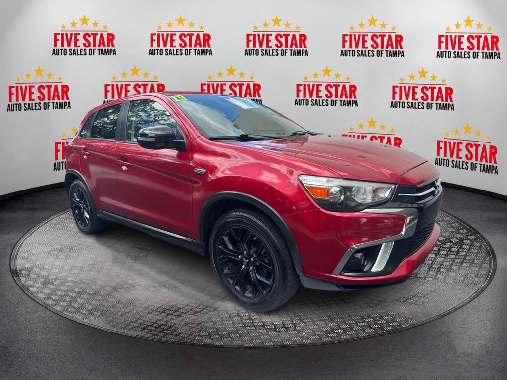 2019 Mitsubishi Outlander Sport LE's photo