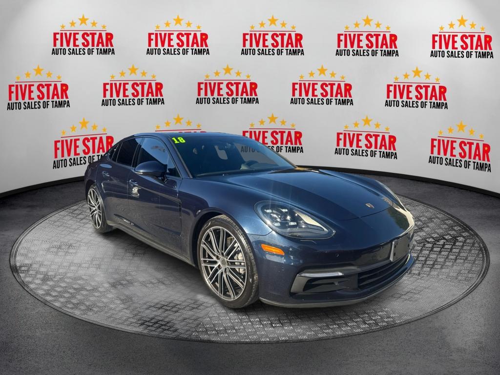 2018 Porsche Panamera 4