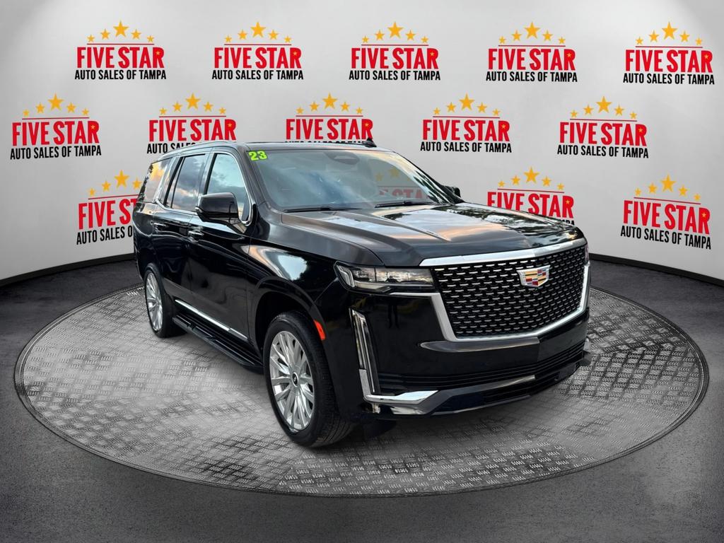 2023 Cadillac Escalade Luxury's photo