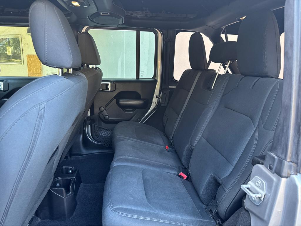 2018 Jeep Wrangler Unlimited Sport photo 10