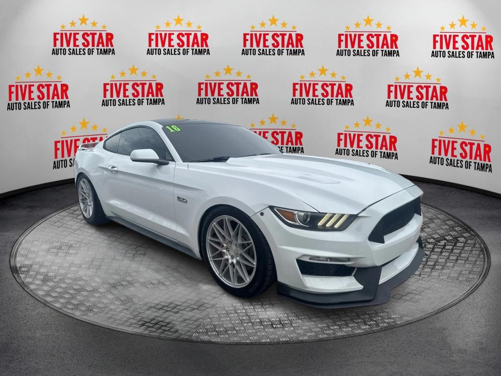 2016 Ford Mustang GT Coupe's photo