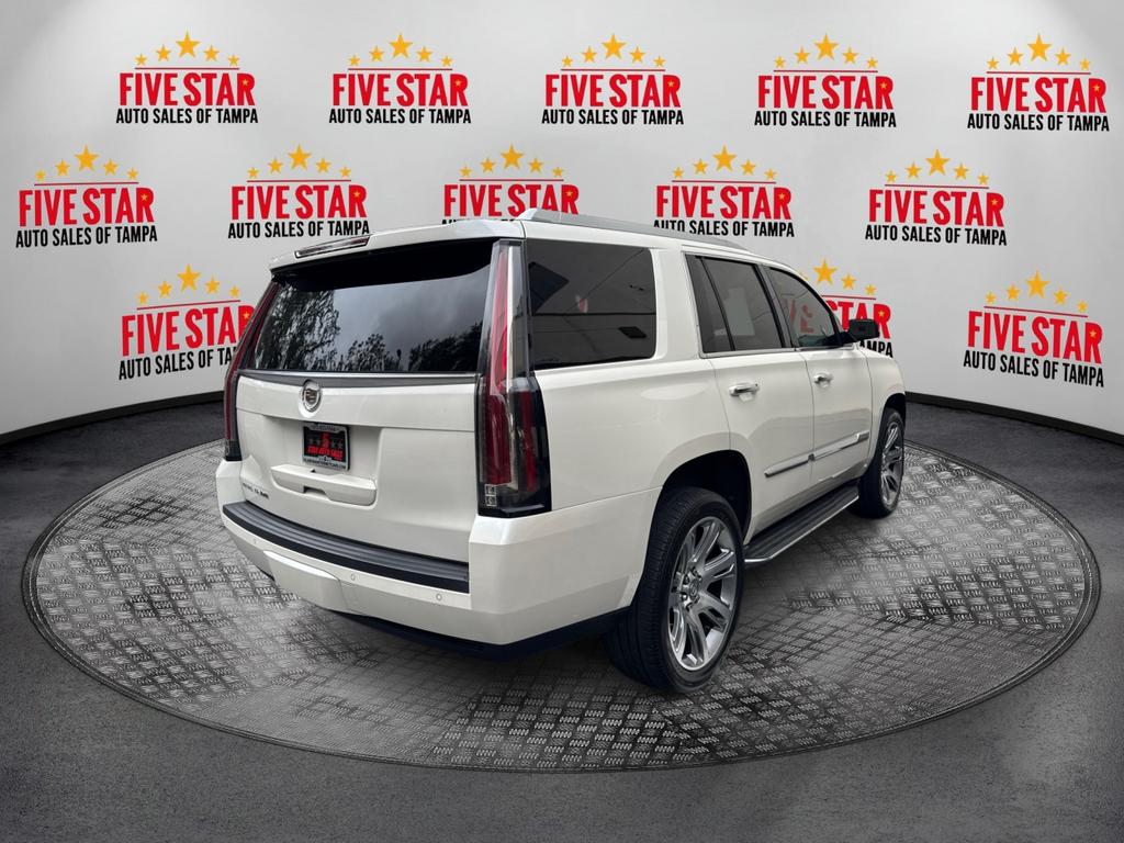 2015 Cadillac Escalade Luxury photo 7